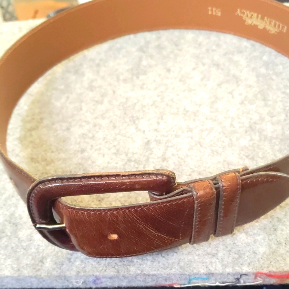 Linda Allard For Ellen Tracy Brown Leather Belt Buffalo Calf Small 1 1/2” wide